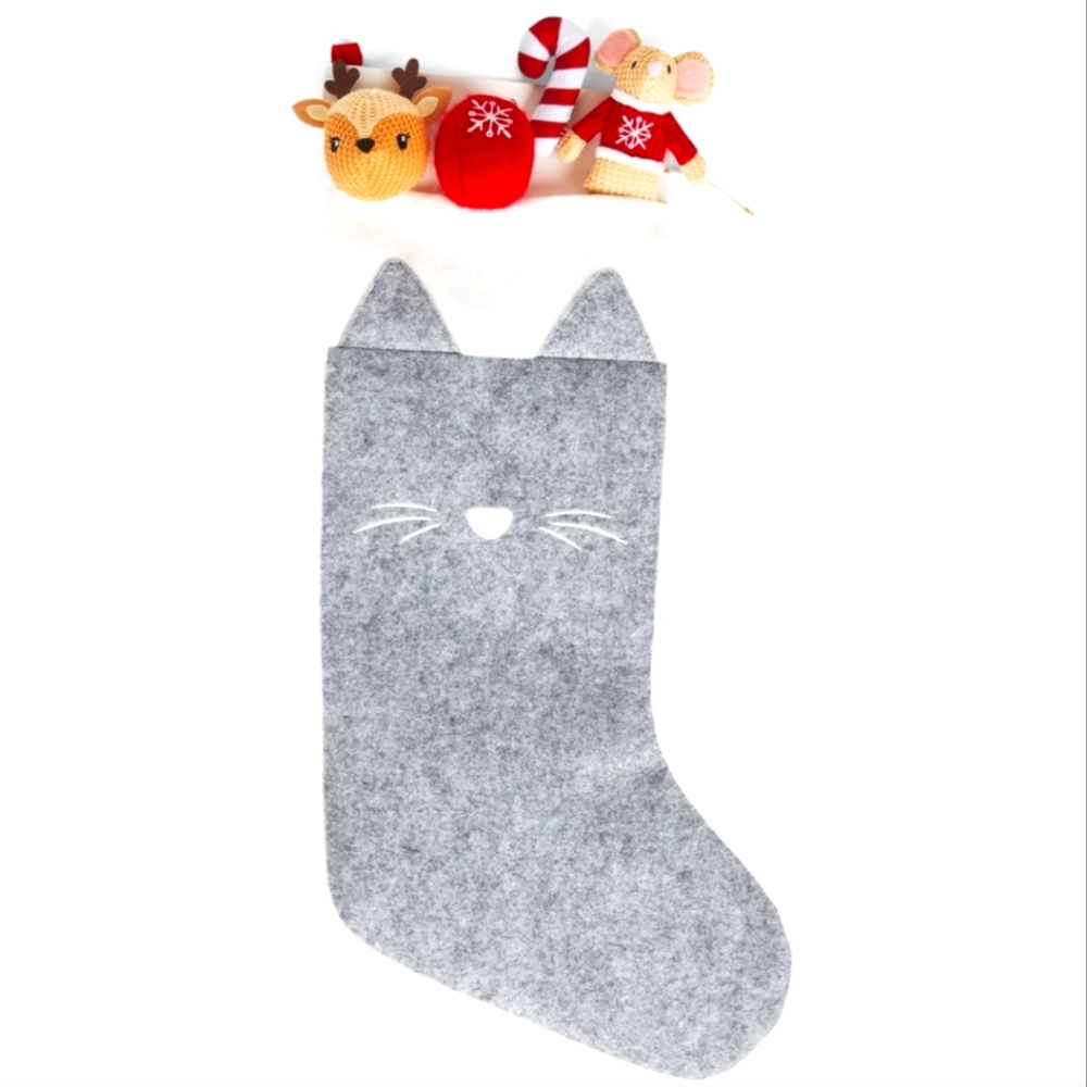 NWT Cat Stocking with 4 toys Merry Making